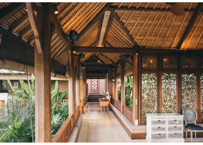 Unique Tropical High Class Oasis-cook Staff فيلة أُلُواتو